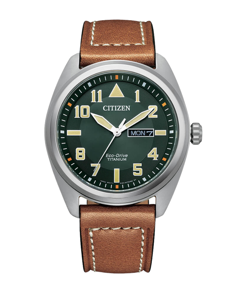 Citizen Super Titanium Eco-Drive BM8560-11X reloj hombre titanio esfera verde