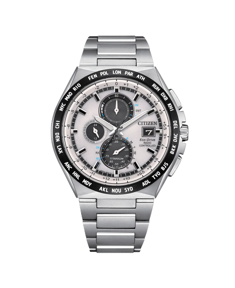 Citizen Eco-Drive AT8238-84A reloj hombre Super Titanium esfera blanca