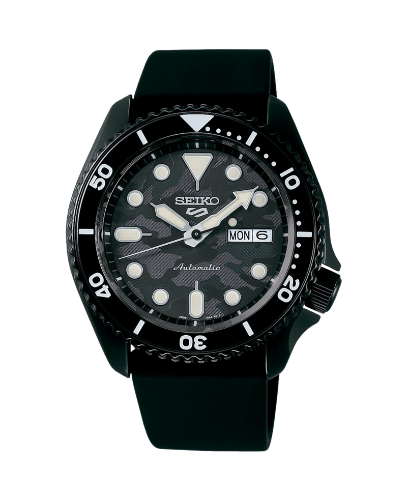 Seiko 5 Sports Street Style Yuto Horigome SRPJ39K1 reloj hombre acero negro silicona